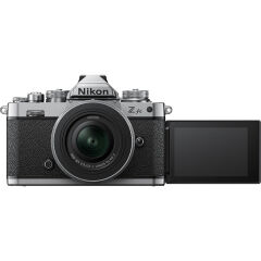 Nikon Z fc Silver 16-50mm 50-250mm Lens Kit (5.500 TL Geri Ödeme)